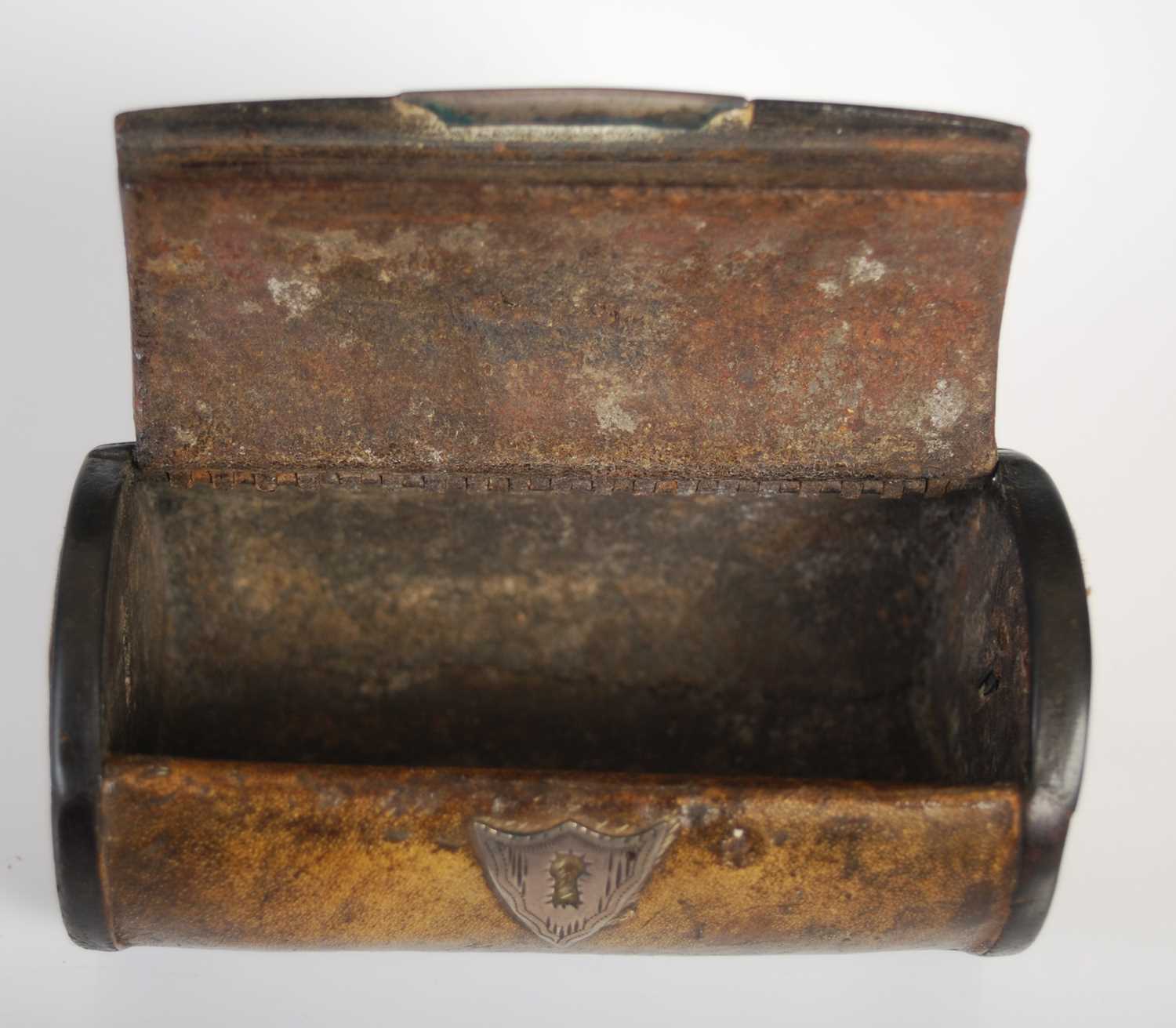 A leather cylindrical snuff box in the form of a travelling trunk, with leather integral hinge, - Image 4 of 4