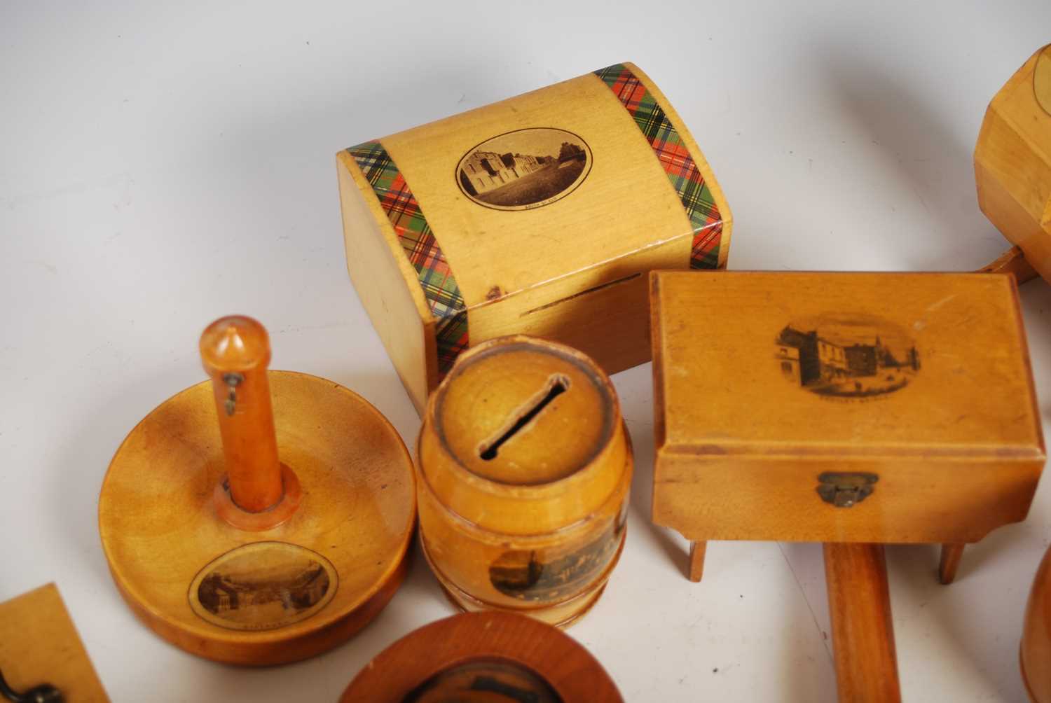 A collection of Mauchline Ware, to include a cigar case 'Edinburgh Castle from Princes street' 13cm; - Image 2 of 8