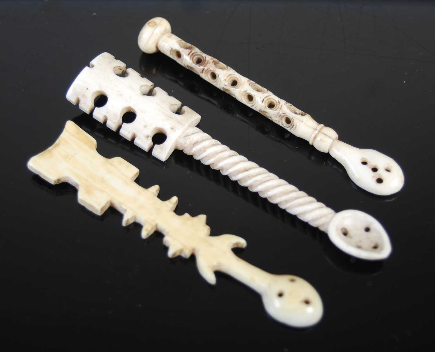 Three Scottish bone snuff spoons, to include one with wrythen-fluted stem and pierced fretwork - Image 2 of 2