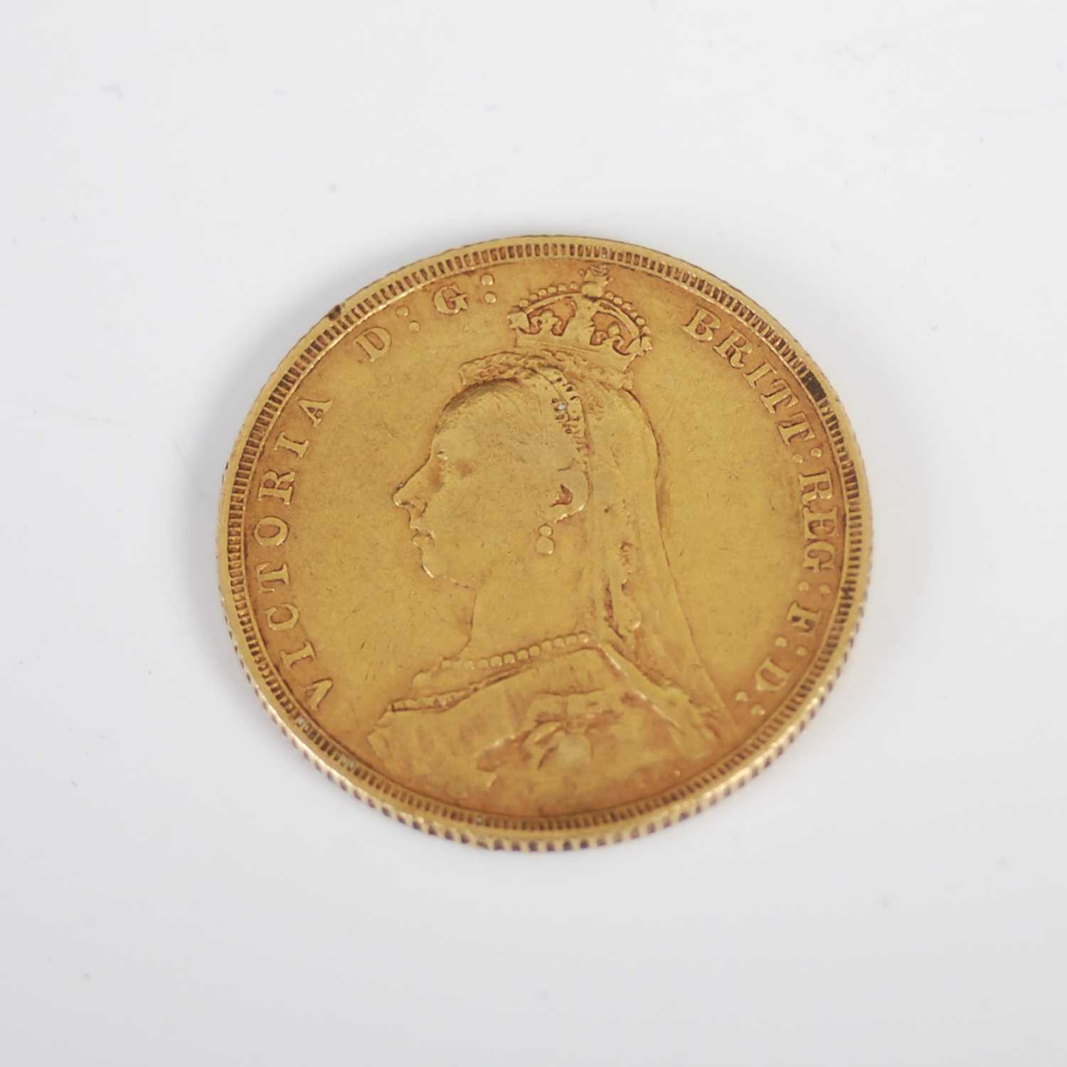 A Victorian gold sovereign, dated 1890. - Image 2 of 2