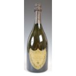 One bottle, Moet Chandon Dom Perignon, vintage 1985, 12.5% vol., 75cl.
