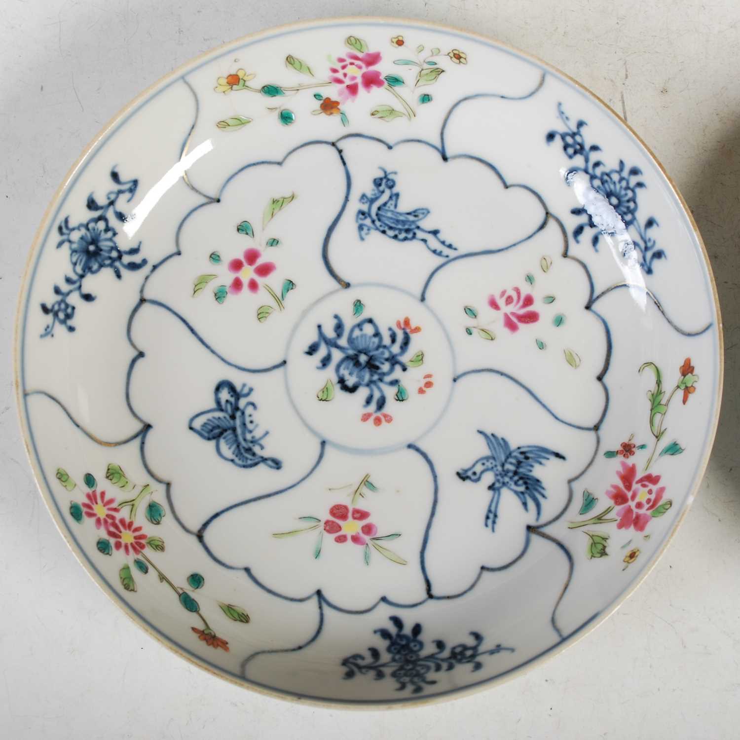 A collection of four assorted Chinese porcelain saucer dishes, Qing Dynasty, one decorated with - Image 5 of 7