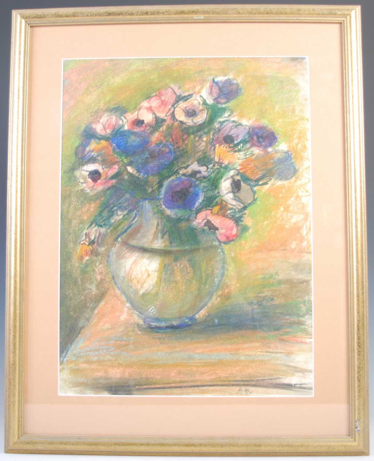 ARR Aleksander Zyw (1905-1995) Still life, mixed flowers in a glass vase pastel and charcoal, signed - Bild 2 aus 5