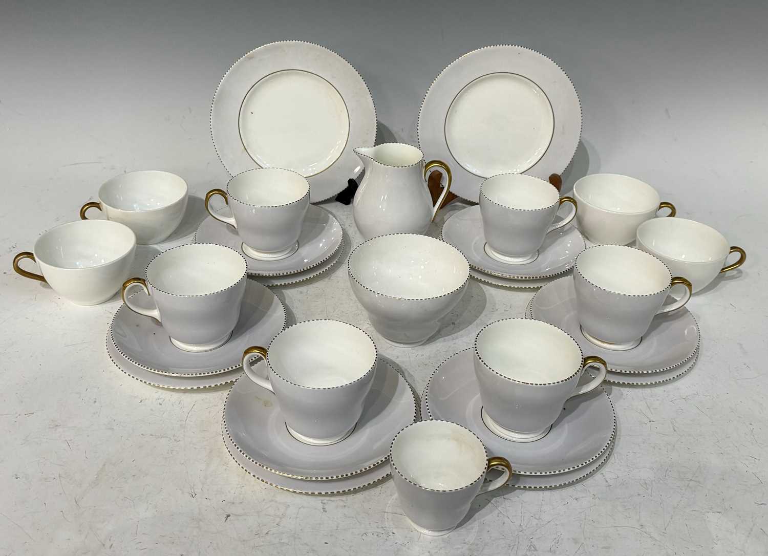A Wedgwood 'Jade' pattern part tea set/dinner service, together with a Wedgwood part tea set, - Bild 2 aus 2