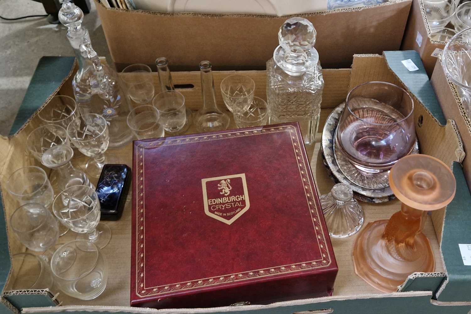 A box of assorted glassware to include a boxed Edinburgh crystal set of four glass whisky tumblers.