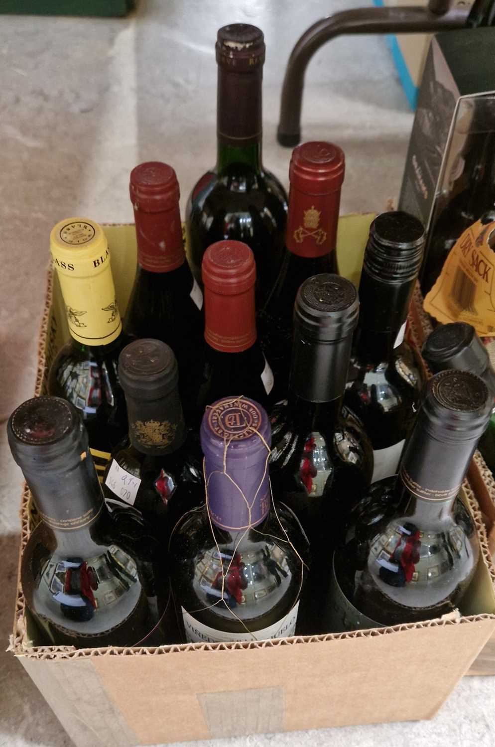 Eleven bottles comprising; Two Ferdinand Pieroth cabernet sauvignon et merlot murfatlar 2010