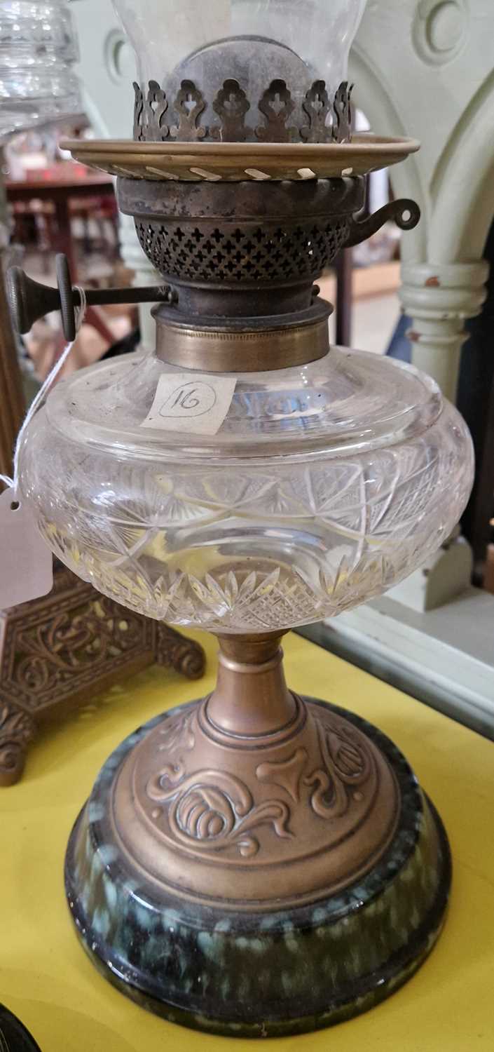 Two late 19th / early 20th century brass and glass paraffin lamps. - Image 2 of 3