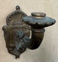 A late 19th/early 20th century gilt wood wall sconce, previously converted to electricity, 24cm