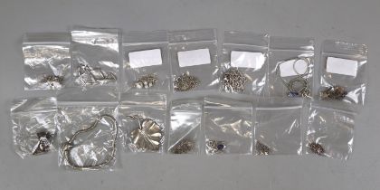 Collection of mostly silver jewellery