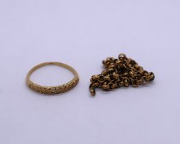 Collection of gold. Ring 18ct and Chain 9ct - Approx 3g