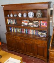 Large dresser - Approx size: W: 187cm D: 42cm H: 202cm