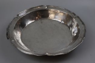 Large solid silver Peruvian serving dish - Tested at 950 - Approx weight 1765g