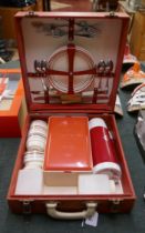 Vintage 1950s Sirram 4 person picnic set in travel case. Complete and unused