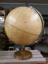 Philips Challenge Globe 1:37500000 - Approx height 46cm