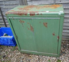 Vintage metal cabinet - Approx size W: 90cm D: 46cm H: 92cm