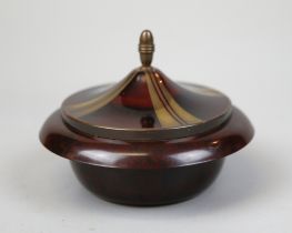 1930s/40s Art Deco bakelite musical powder bowl in working condition. Mechanism plays the tune Da