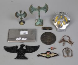 Vintage collectables to include an AA badge