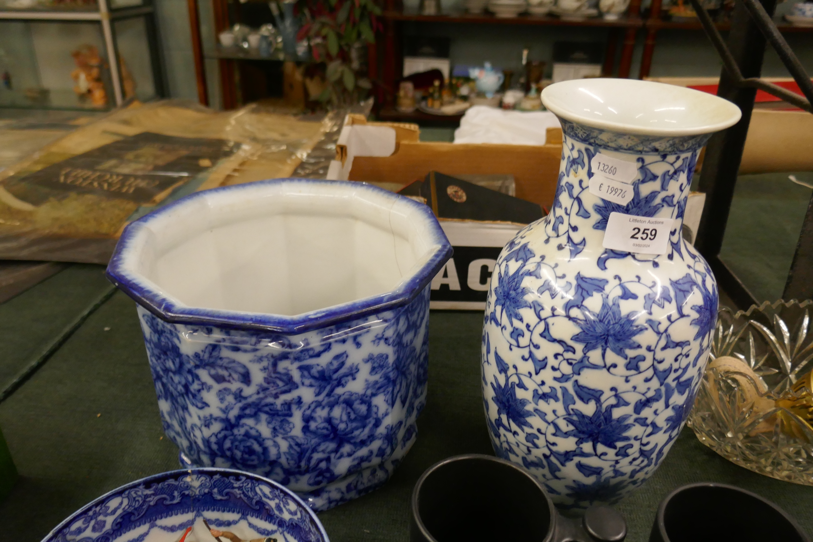 Collectables to include Portmeirion zodiac tankards, Oriental china,  etc - Image 8 of 9