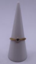 18ct gold diamond solitaire ring - Size M