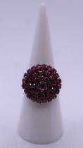 14ct gold ruby cluster ring - Size L