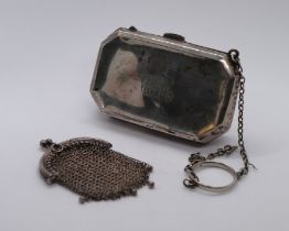 Hallmarked silver purse together with a silver purse - Approx gross weight 82g