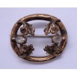 9ct gold stone set brooch - Approx 4.8g