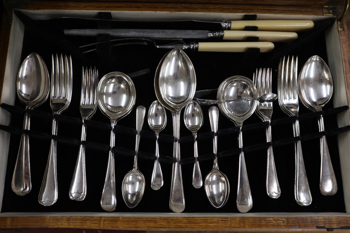 2 boxed canteen of cutlery together with 3 cutlery boxes - Image 5 of 8