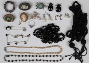 Collection of costume jewellery to include silver and pearls