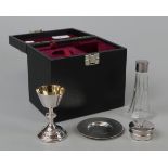 Cased silver holy communion set (tested silver)