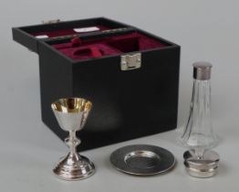 Cased silver holy communion set (tested silver)