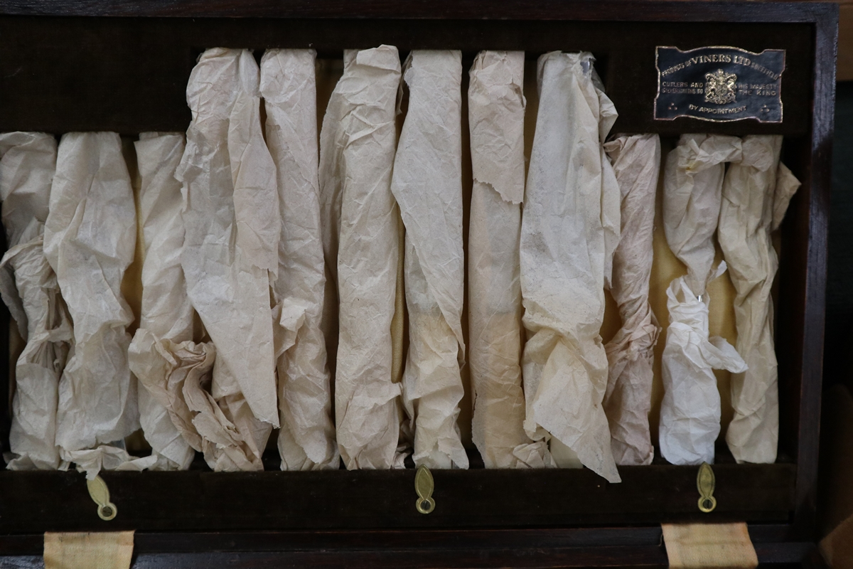 2 boxed canteen of cutlery together with 3 cutlery boxes - Image 4 of 8