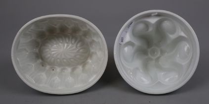 2 vintage jelly/pudding moulds one marked Shelly