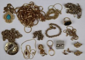 Good collection of yellow metal jewellery to include a Pierre Long necklace