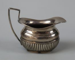 Hallmarked silver sauce boat - Approx weight 85g