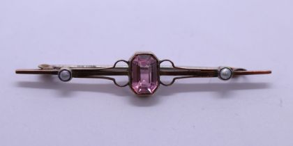 9ct gold amethyst and pearl brooch