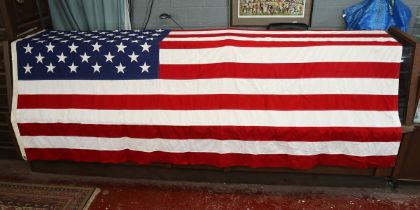 Vintage American flag by Valley Forge - Approx 275cm x 140cm