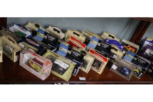 Collection of boxed die cast vehicles - Image 2 of 2