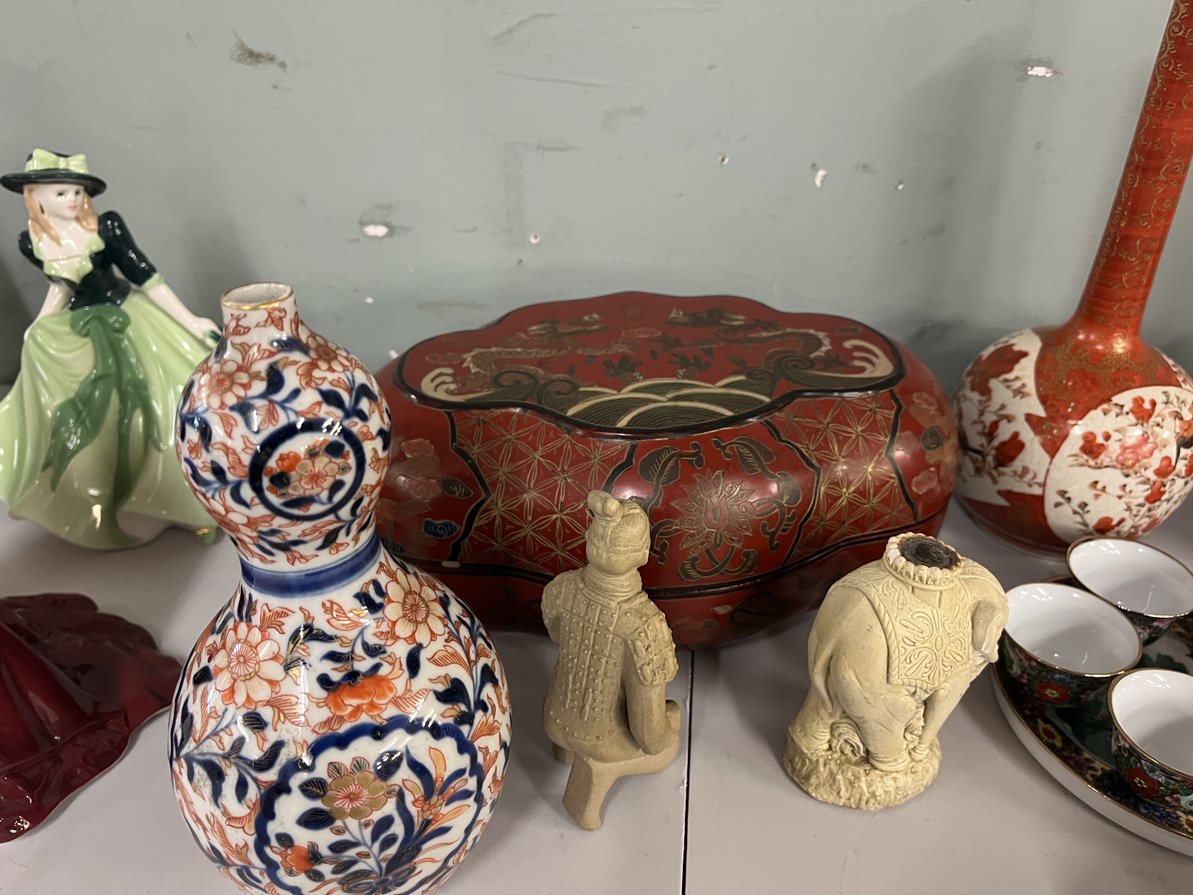 Collection of Chinese ceramic vases etc - Image 5 of 6