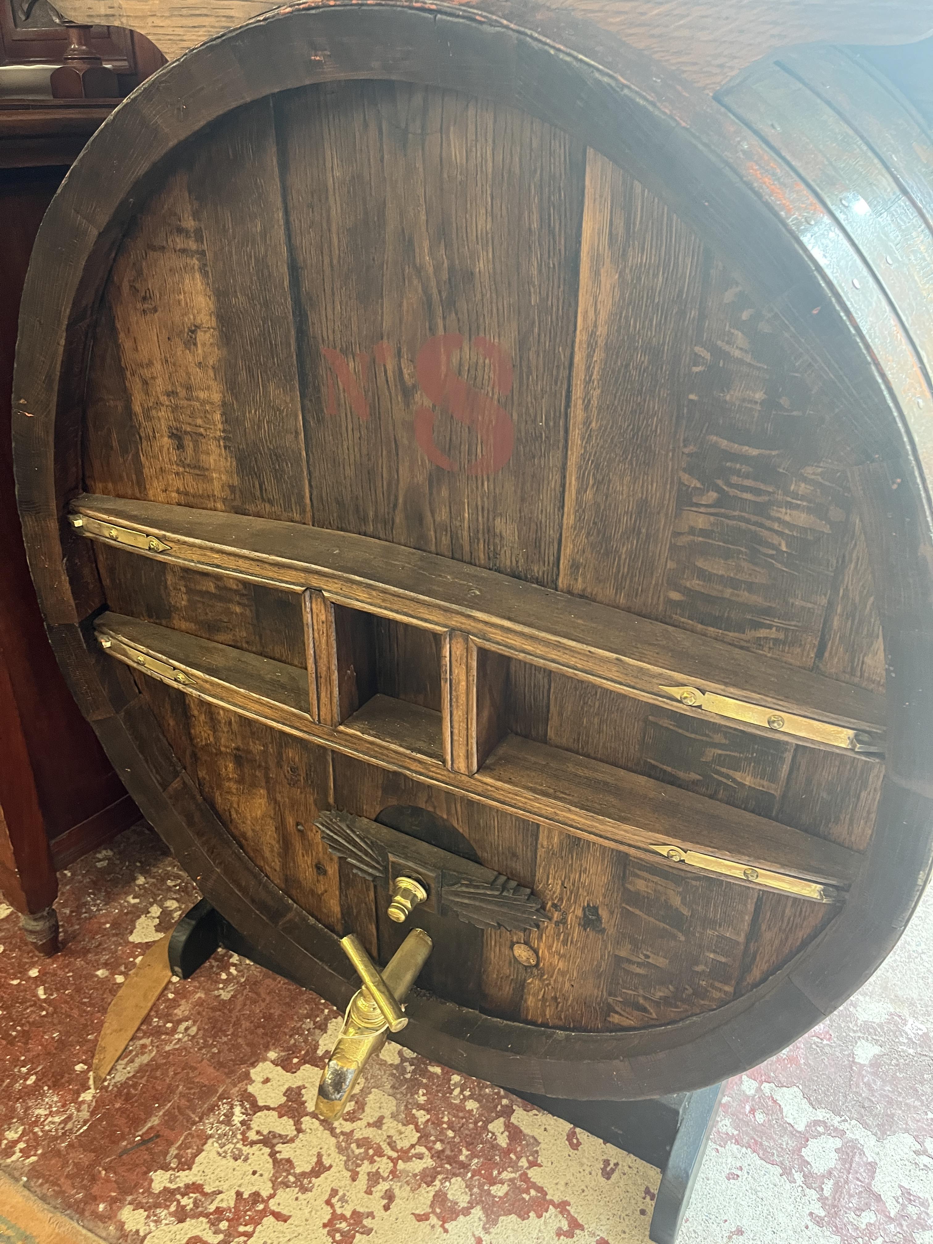 Calvados barrel bar - Approx size: W: 82cm D: 38cm H: 107cm - Image 3 of 3