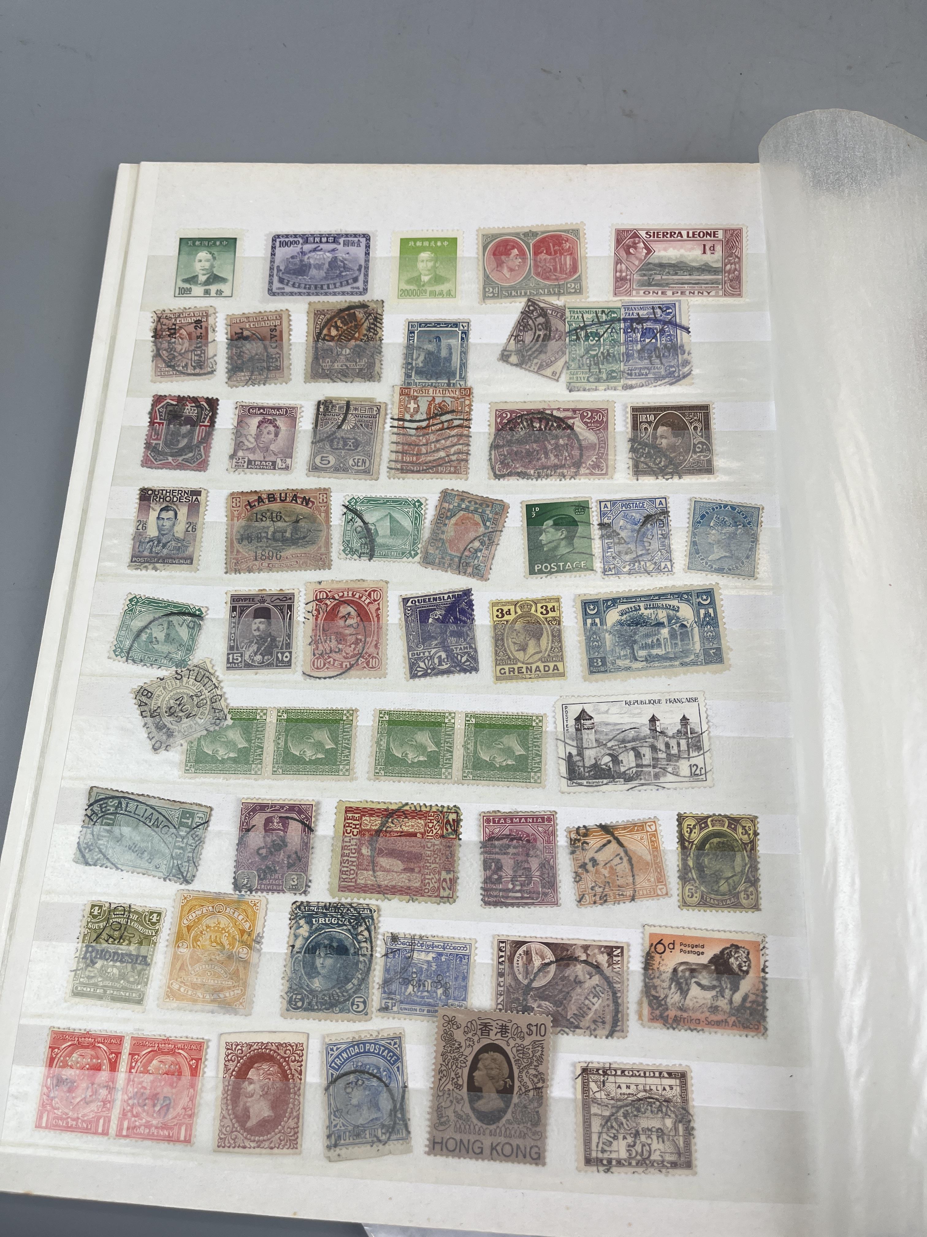 Stamps - World on stock book pages (500+) - Image 9 of 12