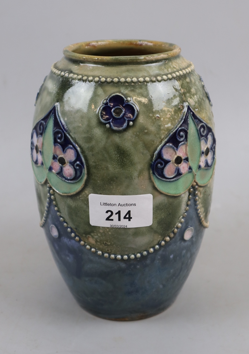 Doulton Vase - Approx height: 18cm