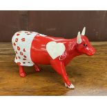 Cow parade figurine