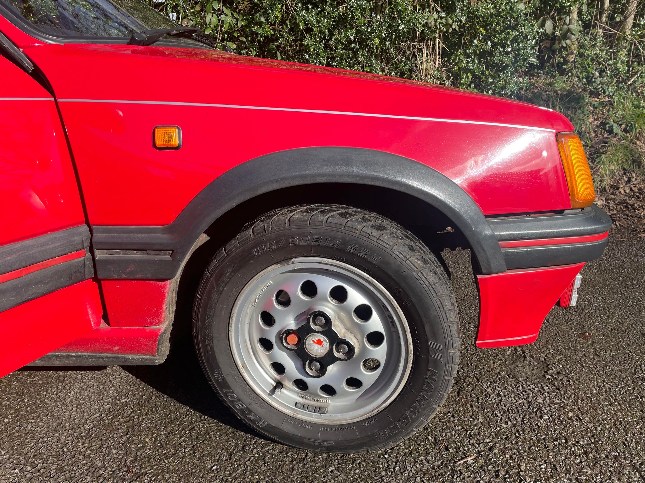 Peugeot 205 Cti 1.6 convertible - Mot'd 83,000 miles This stunning low mileage car has been - Image 11 of 18