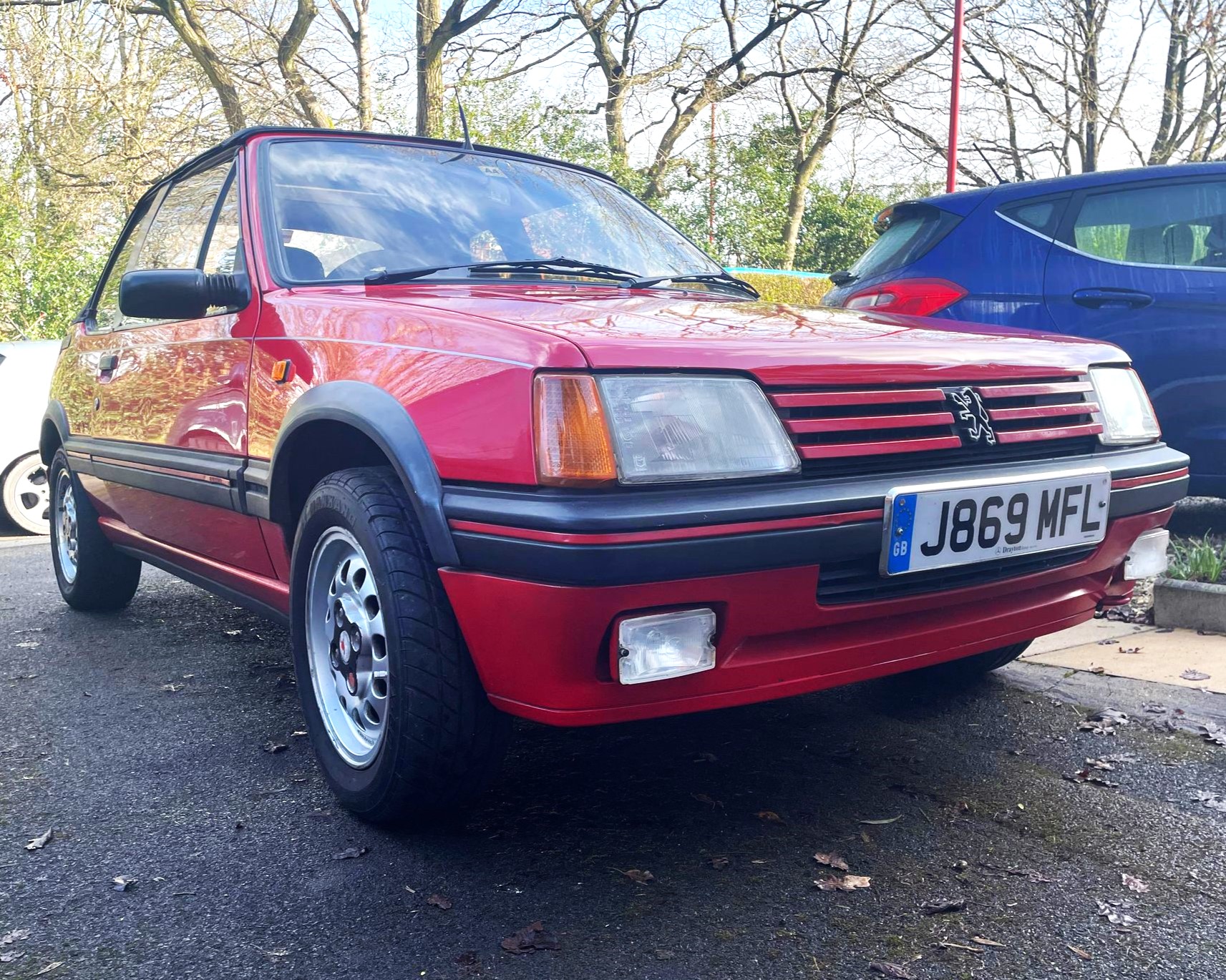 Peugeot 205 Cti 1.6 convertible - Mot'd 83,000 miles This stunning low mileage car has been - Image 4 of 18