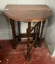 Small oak gateleg table