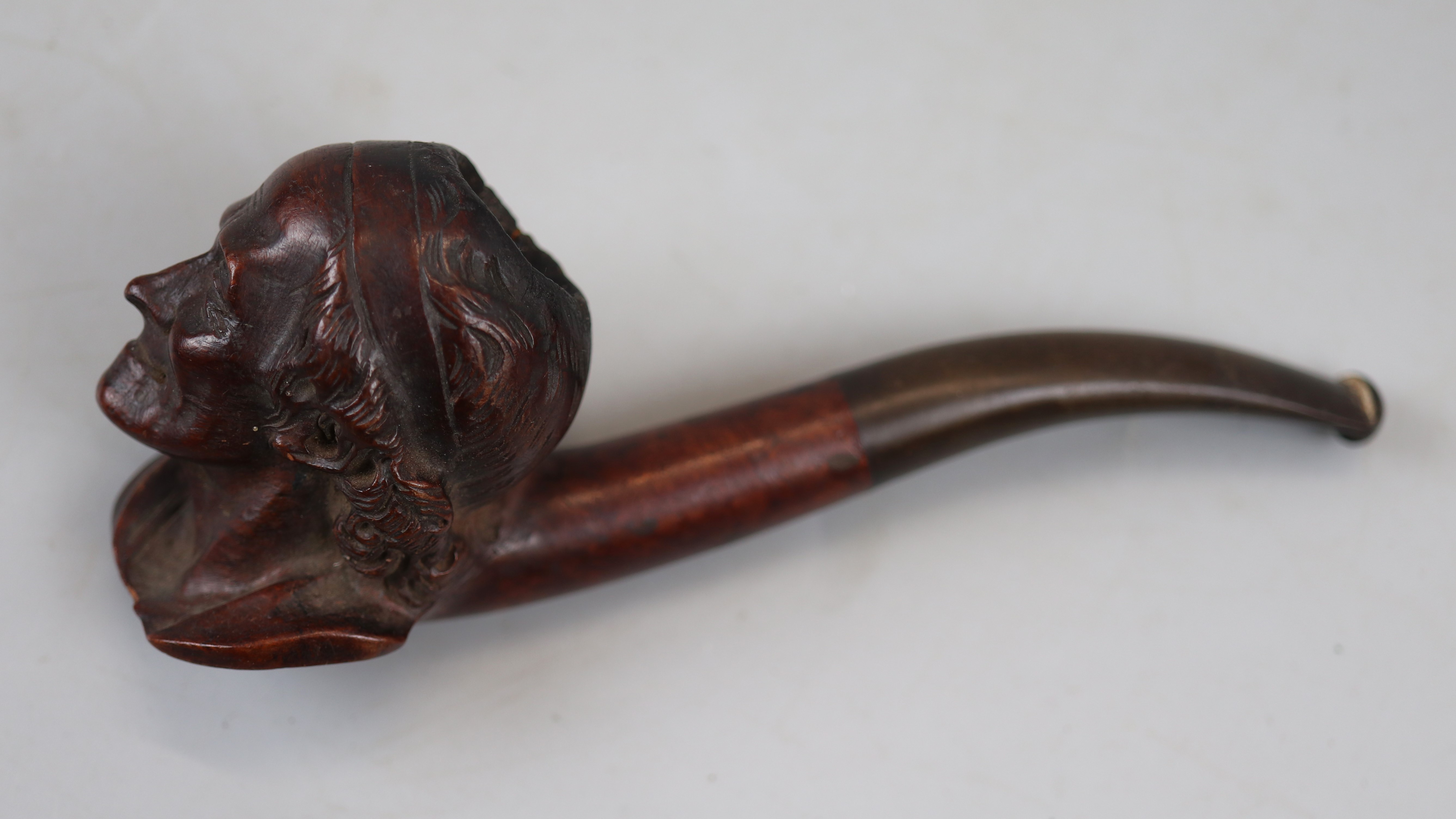 2 vintage smoking pipes together with 2 hunting knives - Image 4 of 5