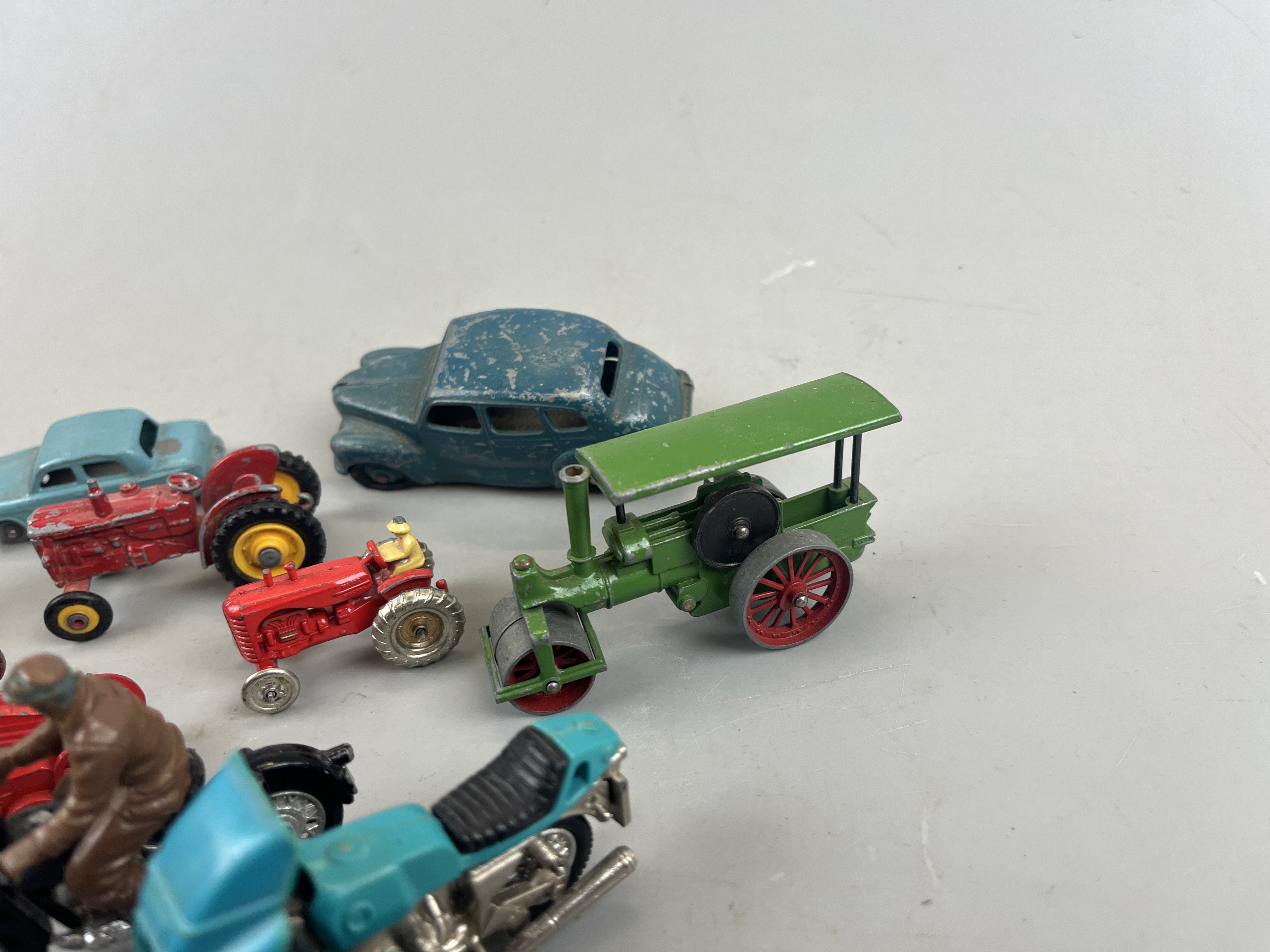 Collection of die cast vehicles to include Corgi, Dinky etc - Image 4 of 5