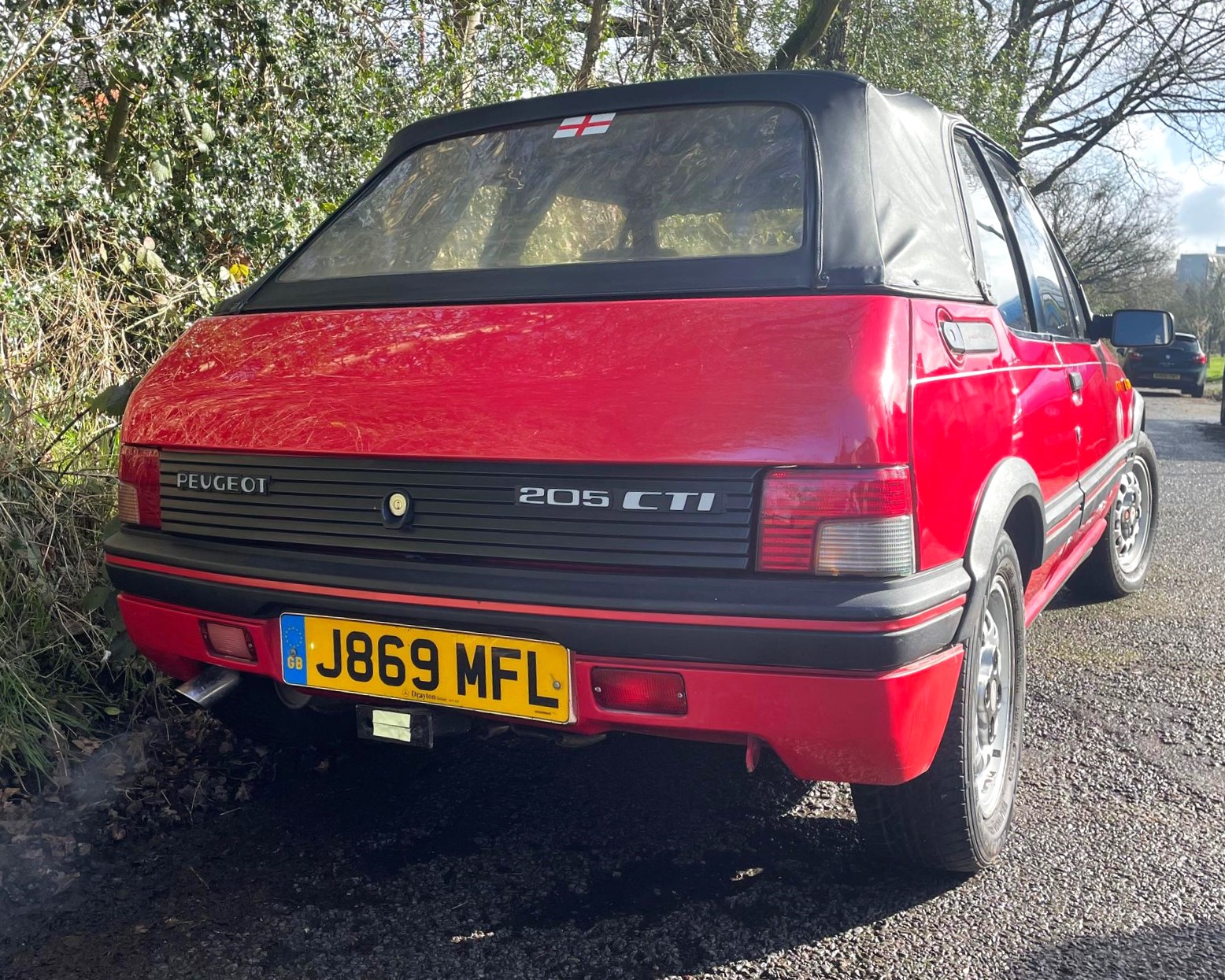 Peugeot 205 Cti 1.6 convertible - Mot'd 83,000 miles This stunning low mileage car has been - Image 6 of 18