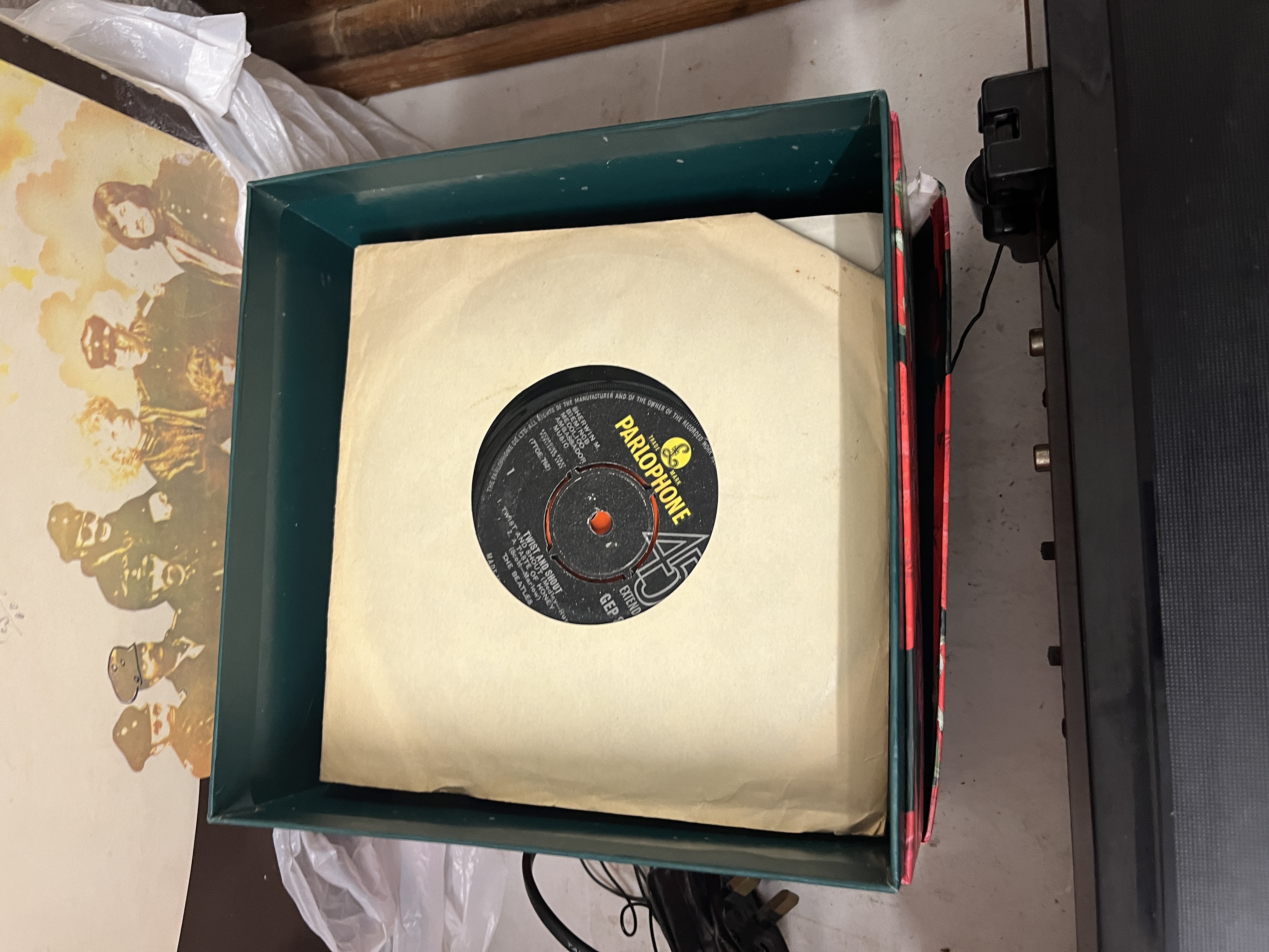 Record player together with a collection of records to include the Beatles and Led Zeppelin etc - Image 4 of 23