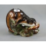 Ceramic Sylvac otter - Approx height: 18cm
